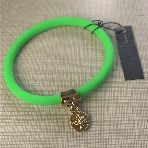Marc Jacobs Green and Gold Bracelet with Charm - Picture 4 of 4